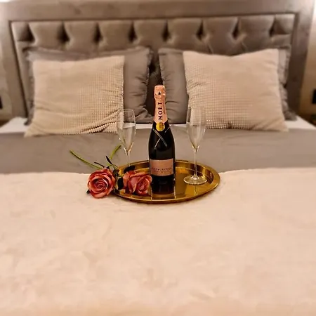 Luxury L&l *